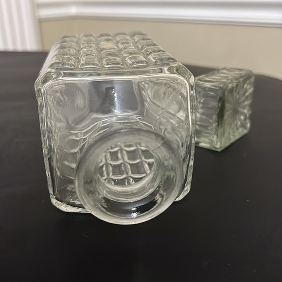 Always Home 28 Ounce Liquor Decanter Carafe Barware Bottle - Picture 5 of 8